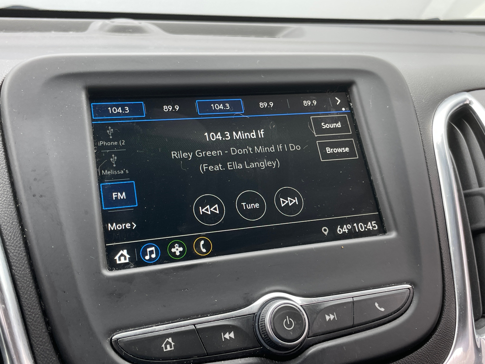 Thumbnail: 2019 Chevrolet Equinox - 4