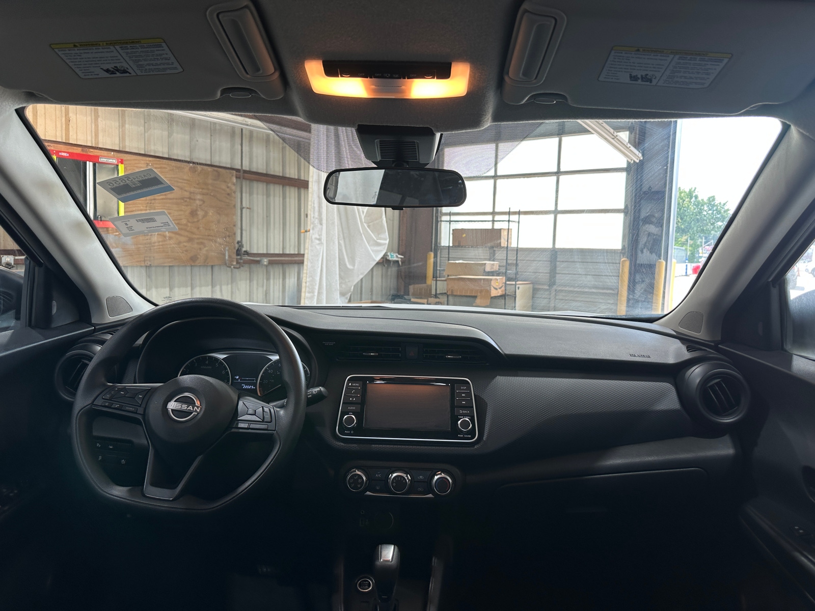 Thumbnail: 2023 Nissan Kicks - 3