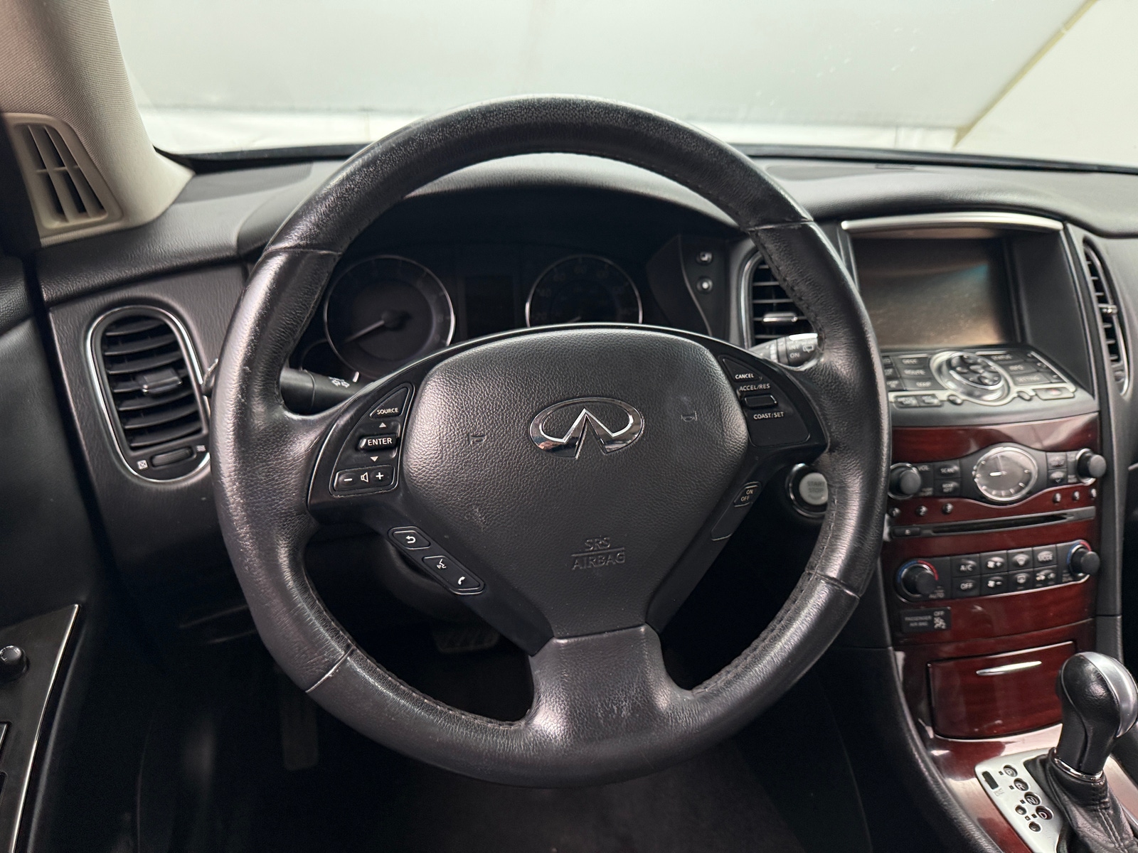 Thumbnail: 2016 INFINITI QX50 - 4