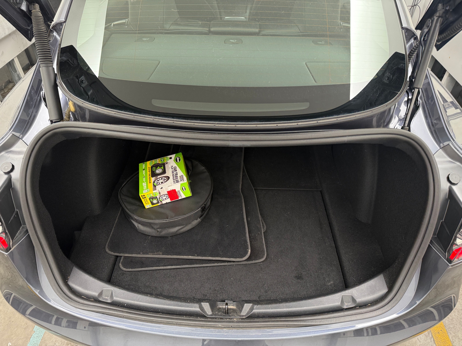 Thumbnail: 2023 Tesla Model 3 - 6