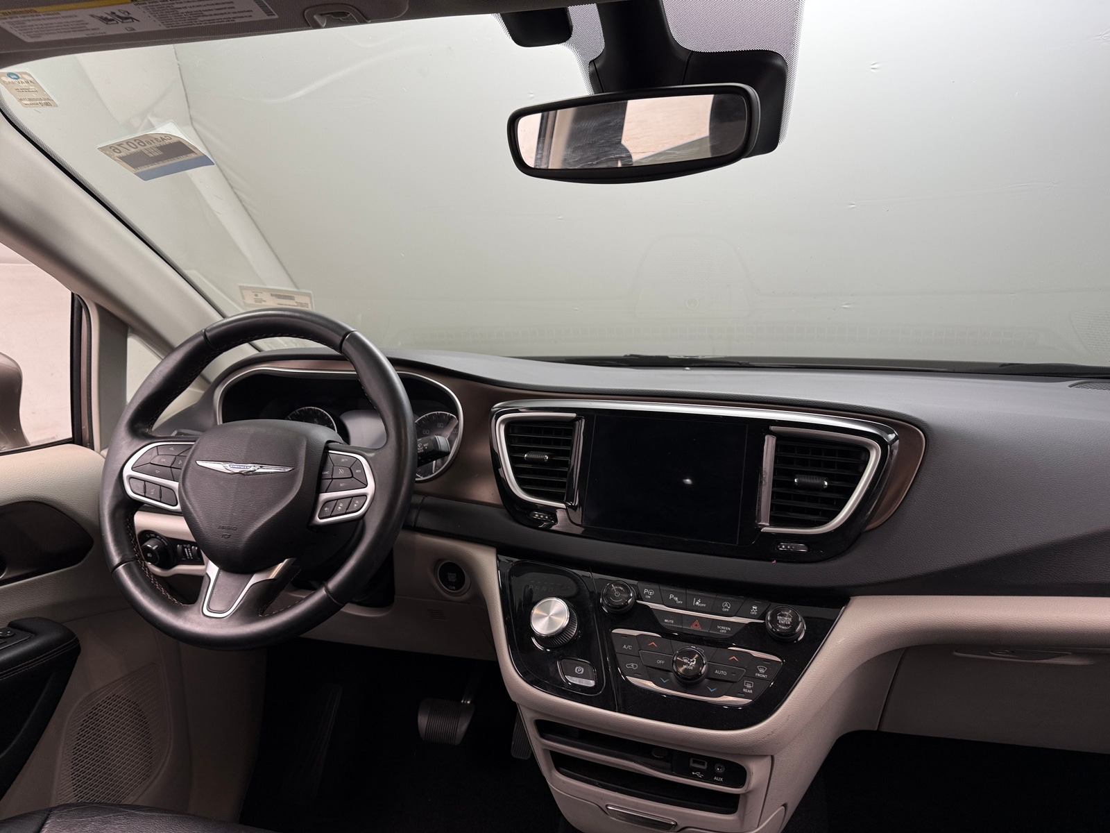 Thumbnail: 2018 Chrysler Pacifica - 2