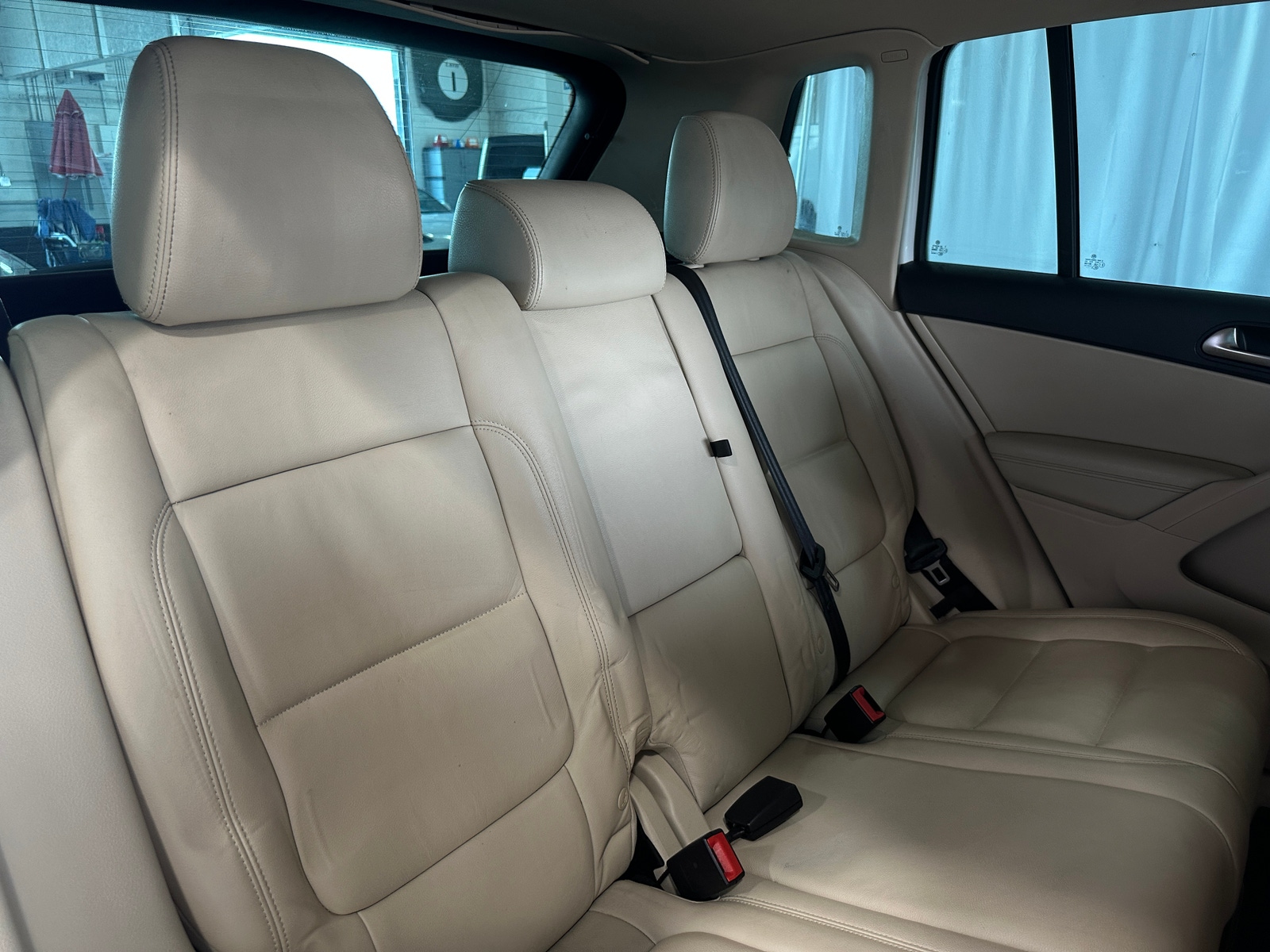 Thumbnail: 2017 Volkswagen Tiguan - 5