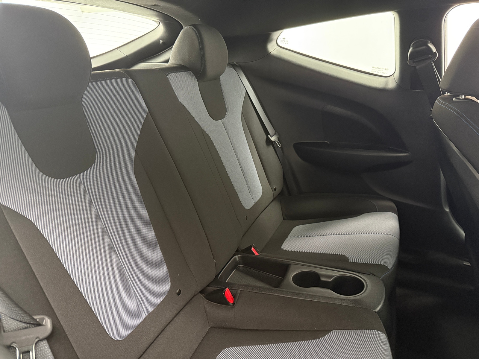 Thumbnail: 2019 Hyundai Veloster - 6