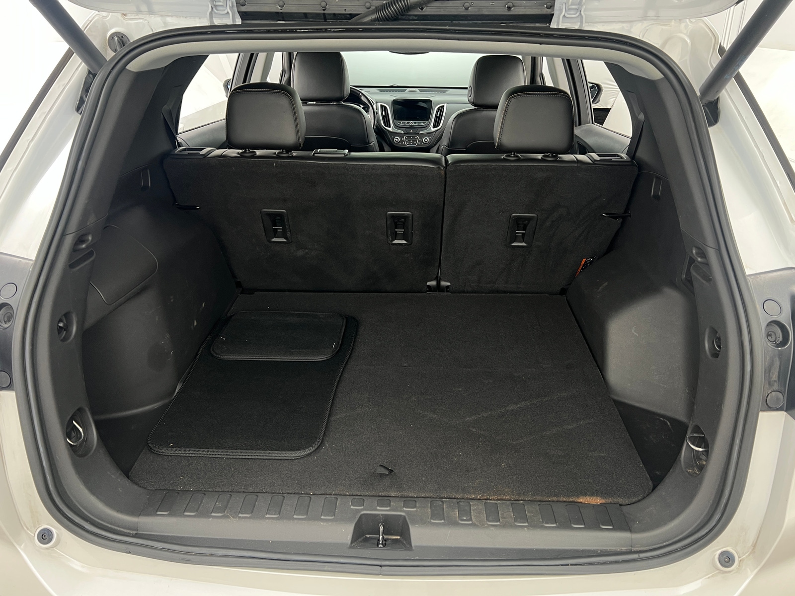 Thumbnail: 2021 Chevrolet Equinox - 6