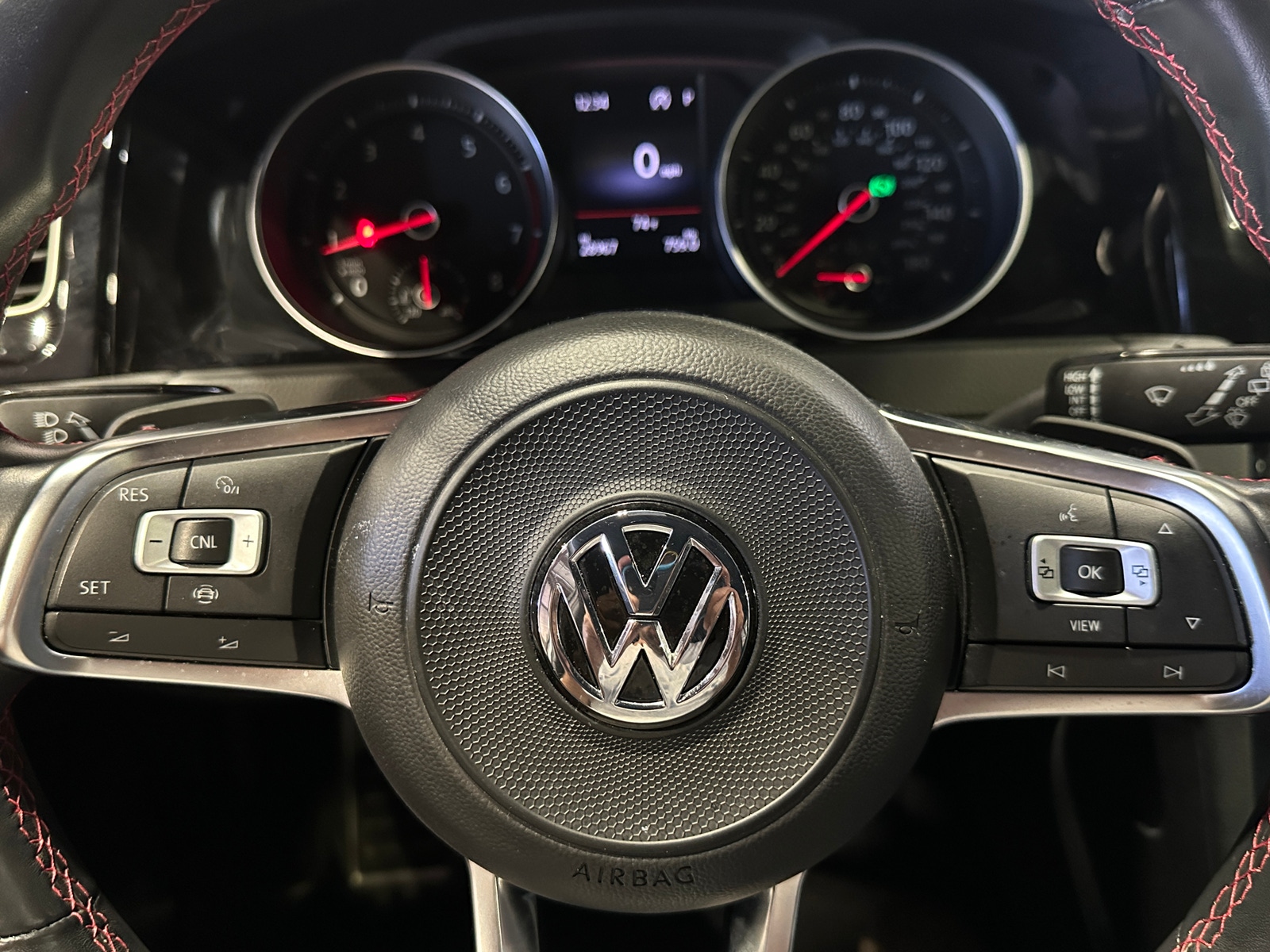 Thumbnail: 2019 Volkswagen Golf - 5