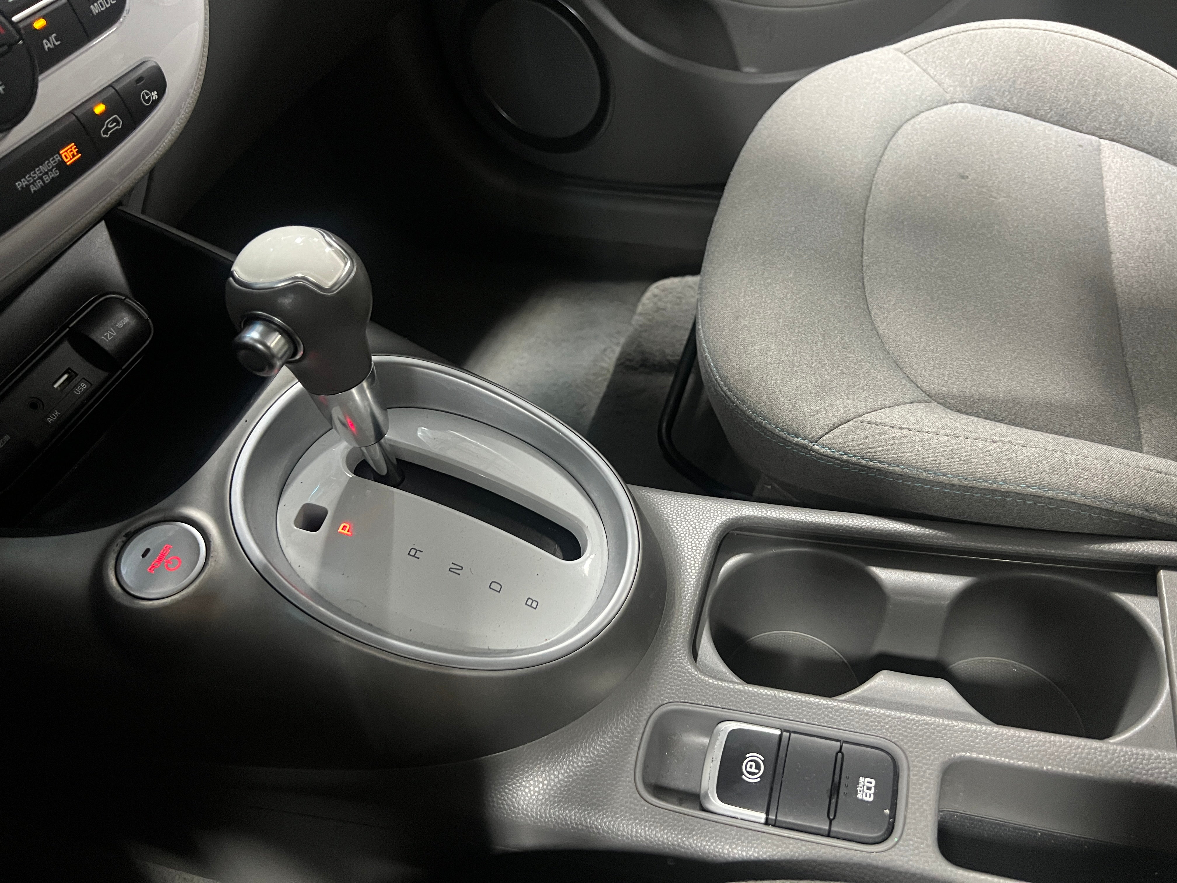 Used 2016 Kia Soul EV with VIN KNDJP3AE8G7012829 for sale in Auburn, WA