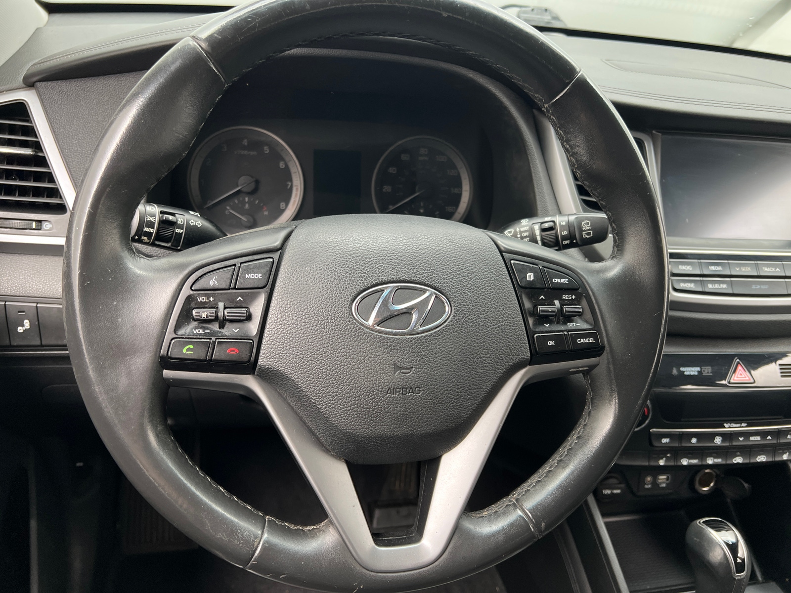 Thumbnail: 2016 Hyundai Tucson - 4