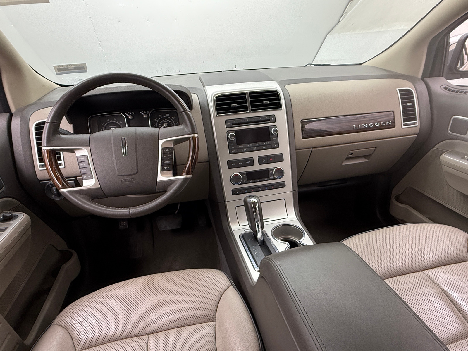 Thumbnail: 2010 Lincoln MKX - 2