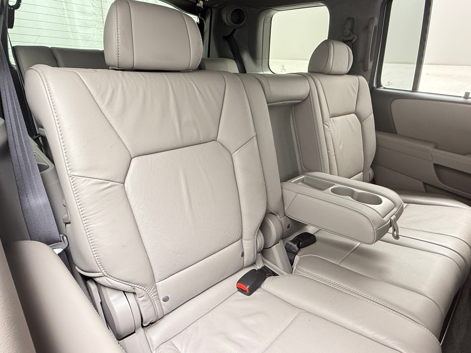 Thumbnail: 2011 Honda Pilot - 5