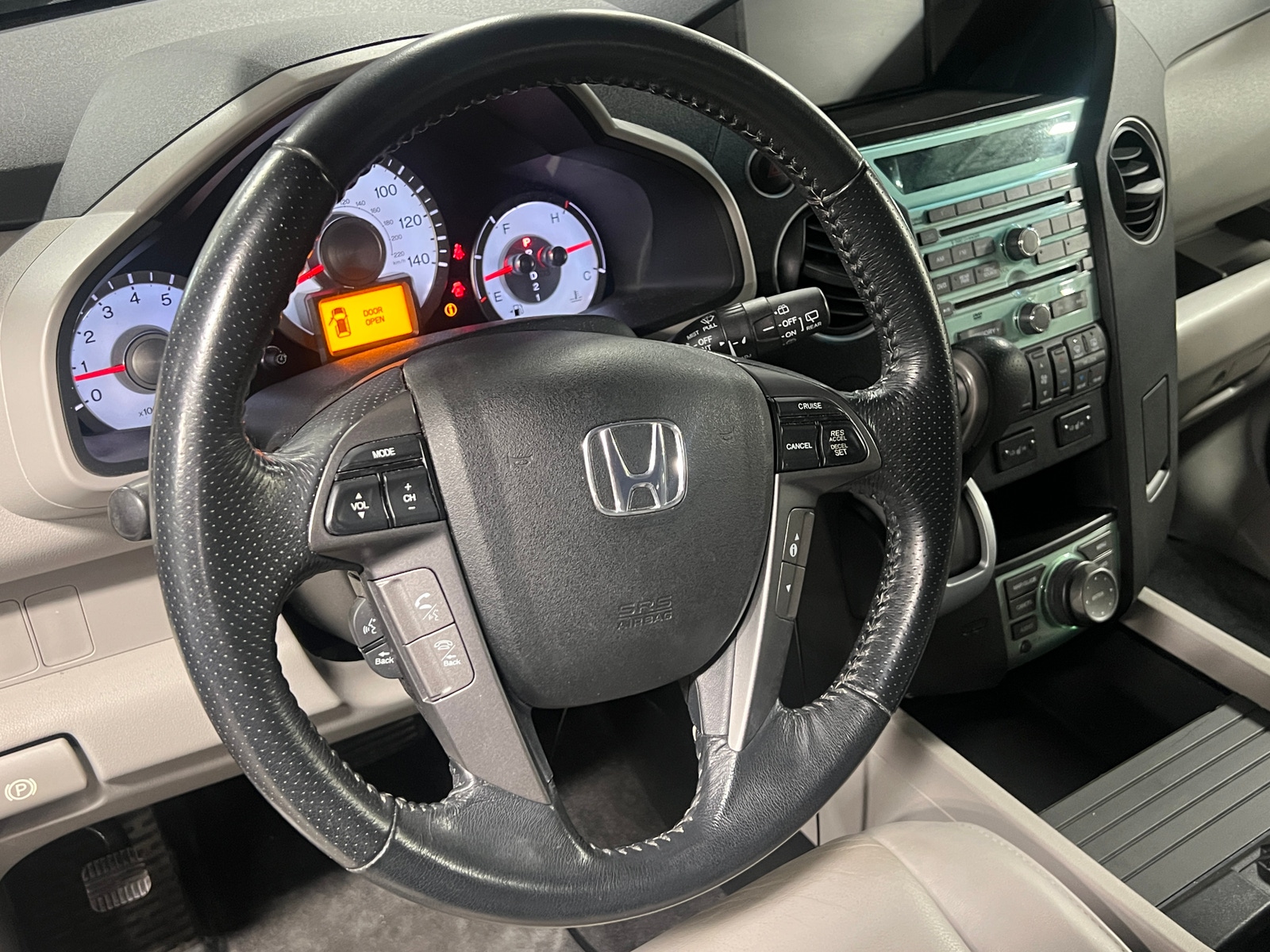 Thumbnail: 2011 Honda Pilot - 4