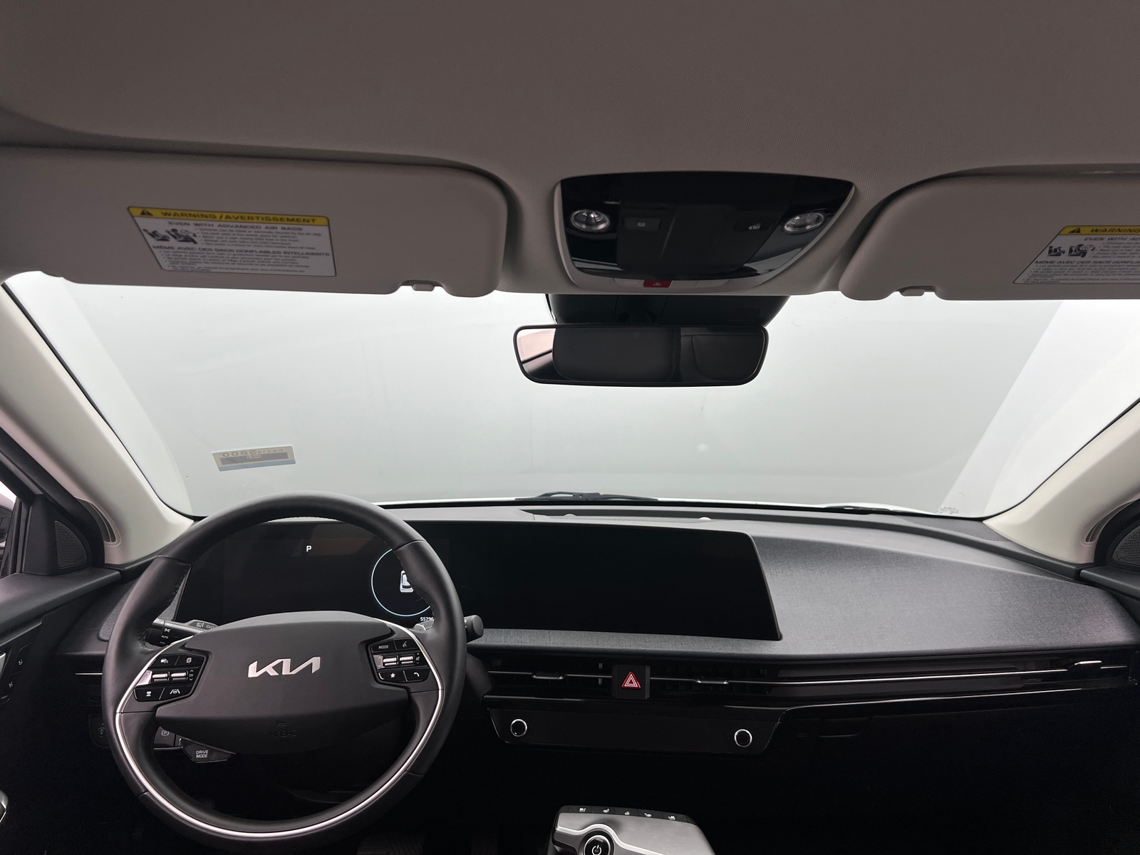 Thumbnail: 2022 Kia EV6 - 2