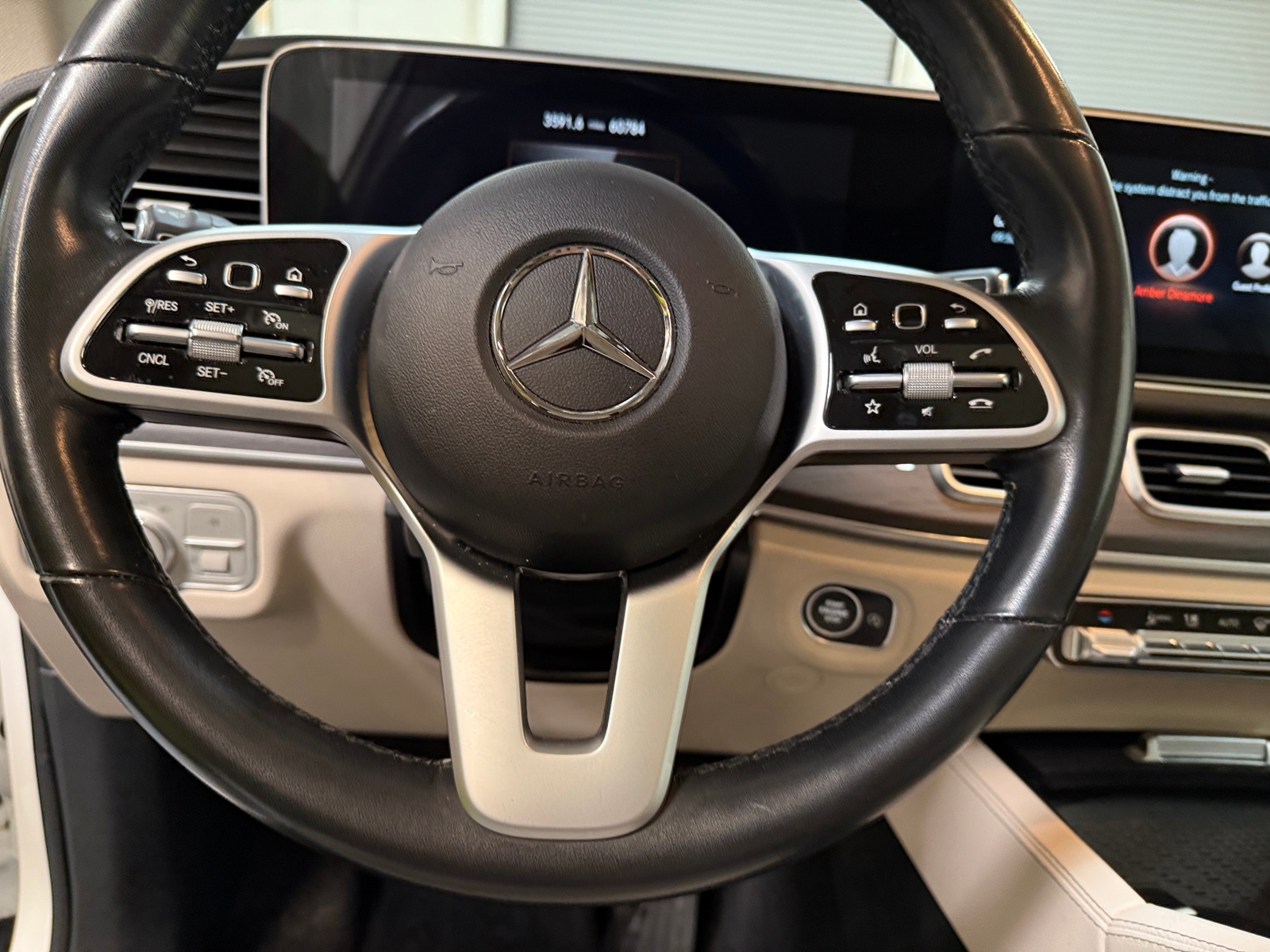 Thumbnail: 2021 Mercedes-Benz GLE - 4