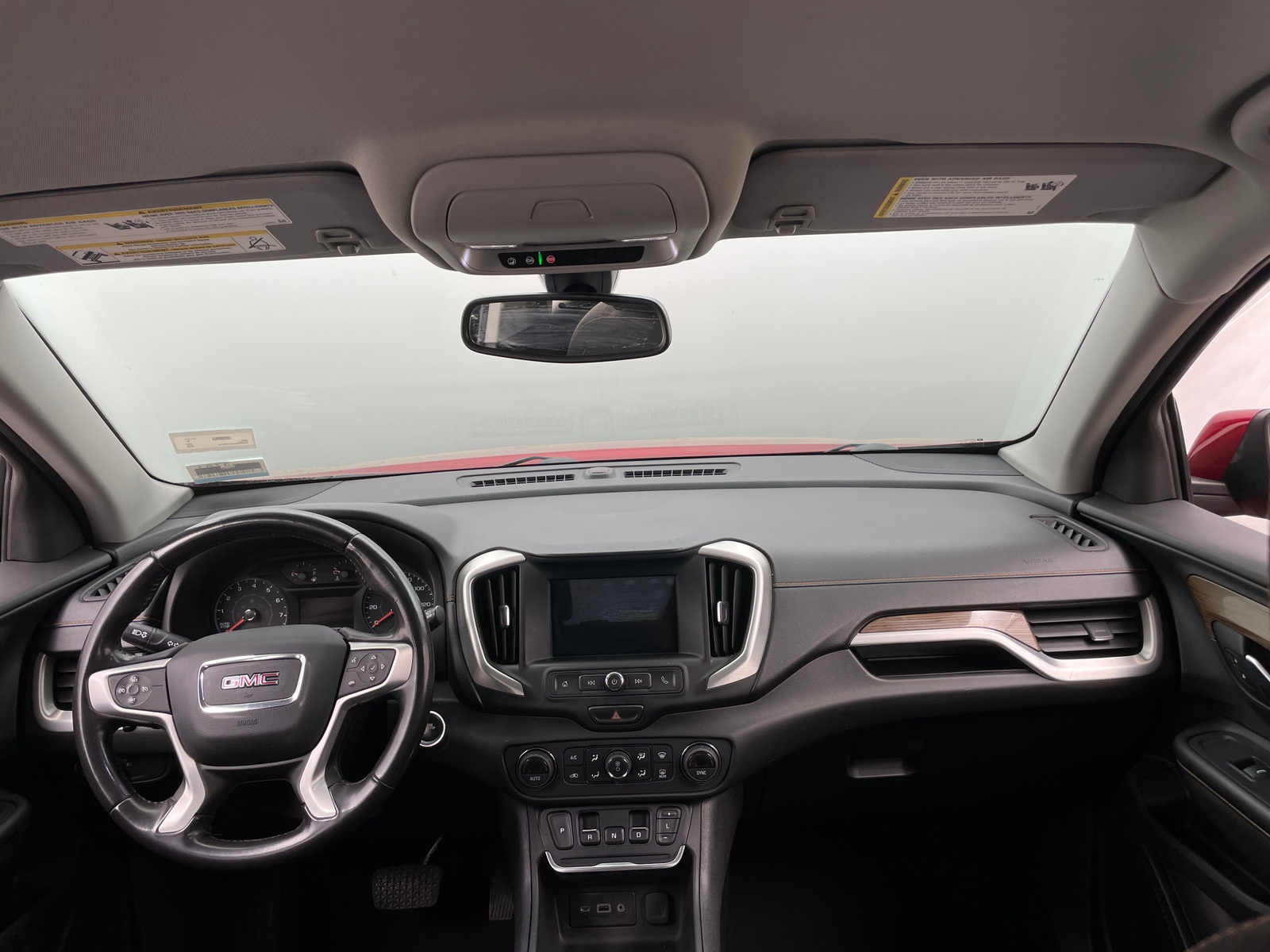 Thumbnail: 2018 GMC Terrain - 3