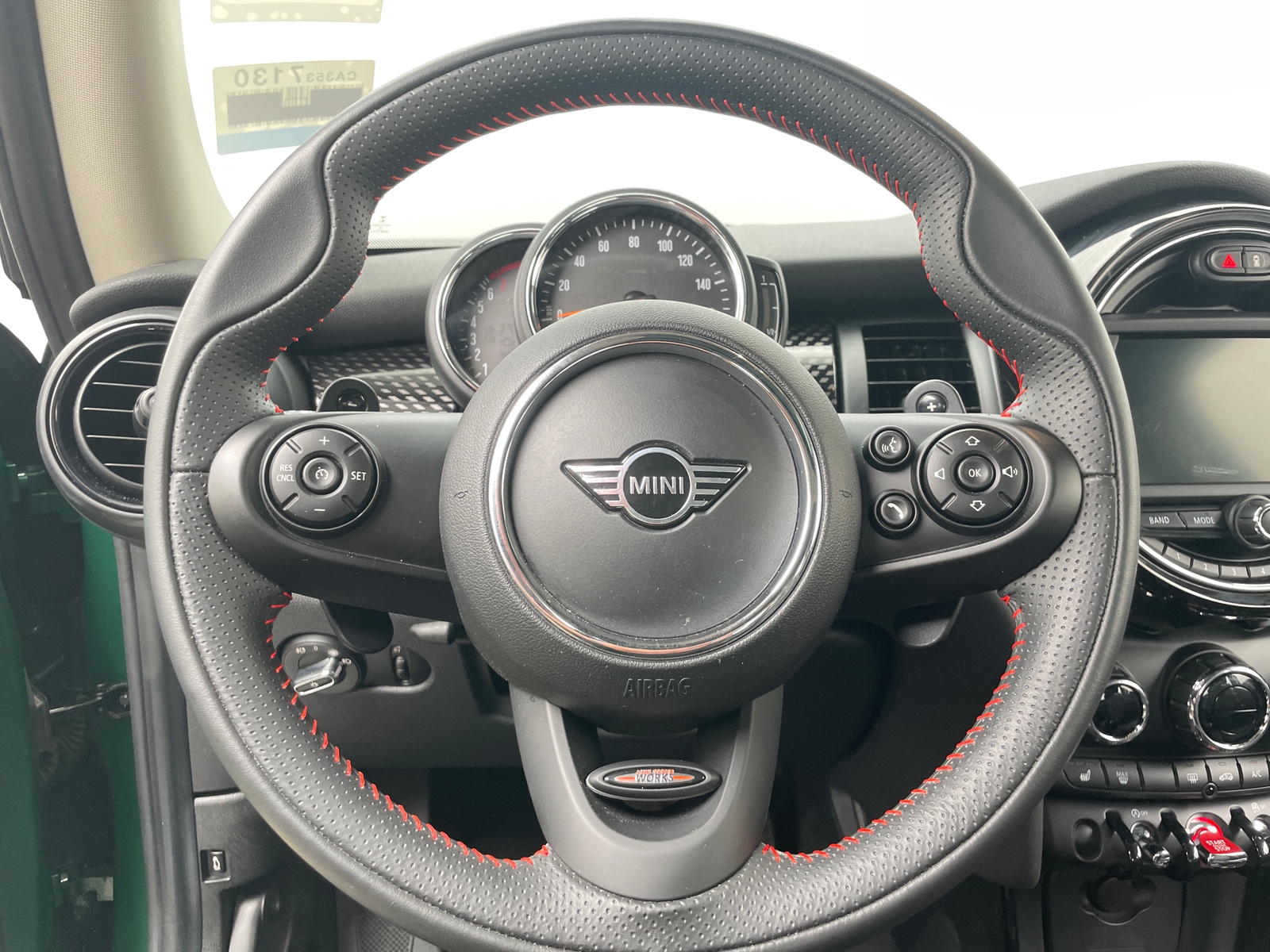 Thumbnail: 2021 MINI Cooper Hardtop - 3