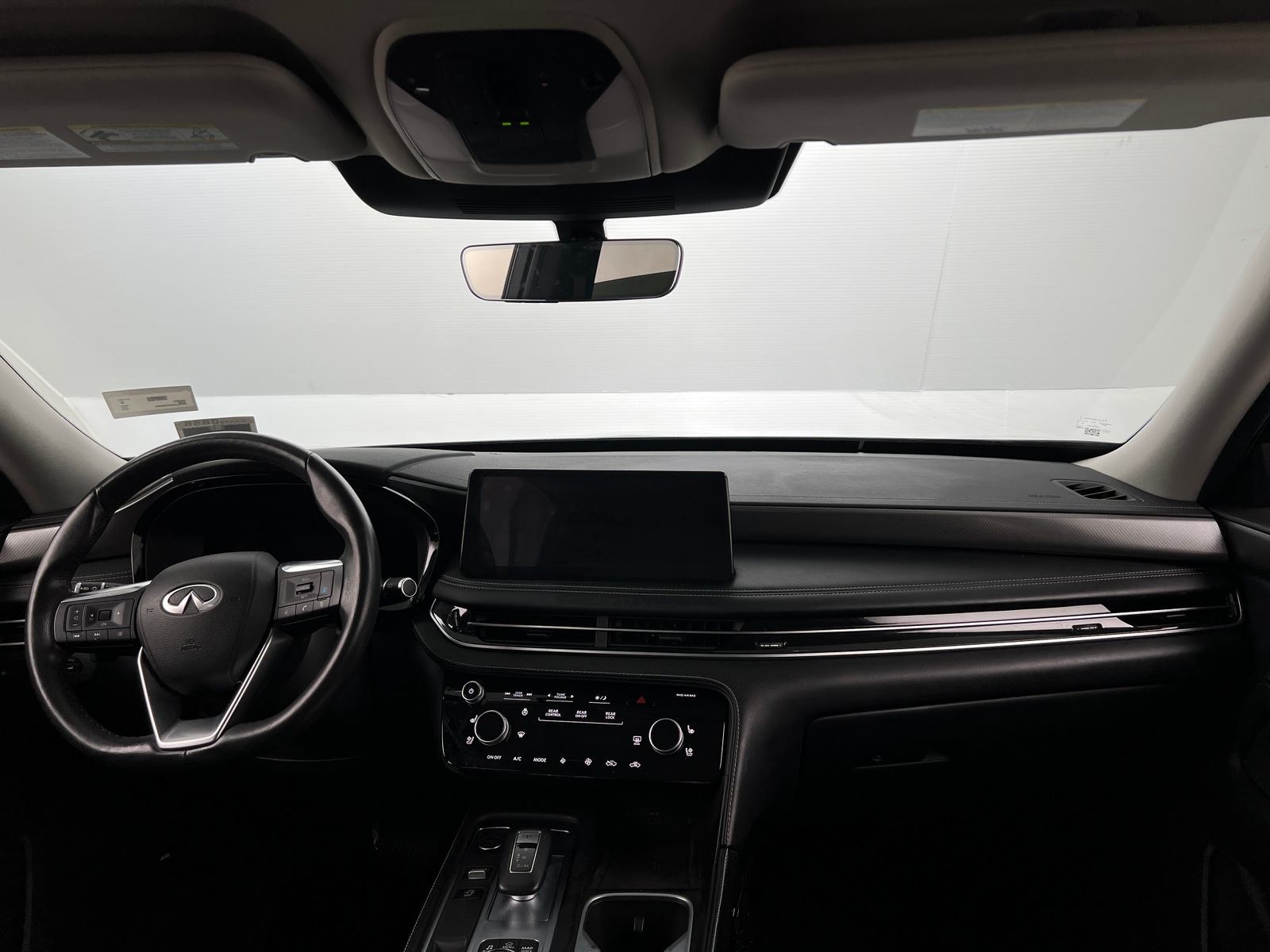 Thumbnail: 2023 INFINITI QX60 - 2