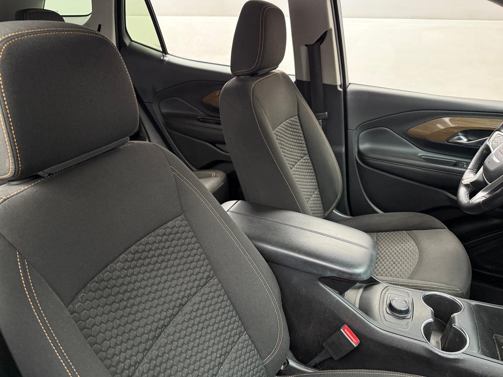Thumbnail: 2018 GMC Terrain - 2