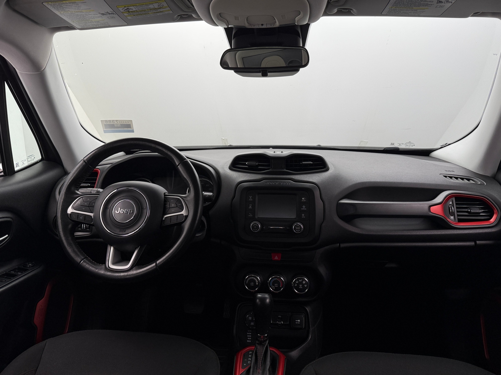Thumbnail: 2017 Jeep Renegade - 3