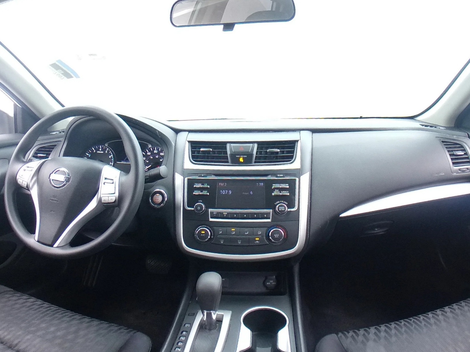 Thumbnail: 2018 Nissan Altima - 3