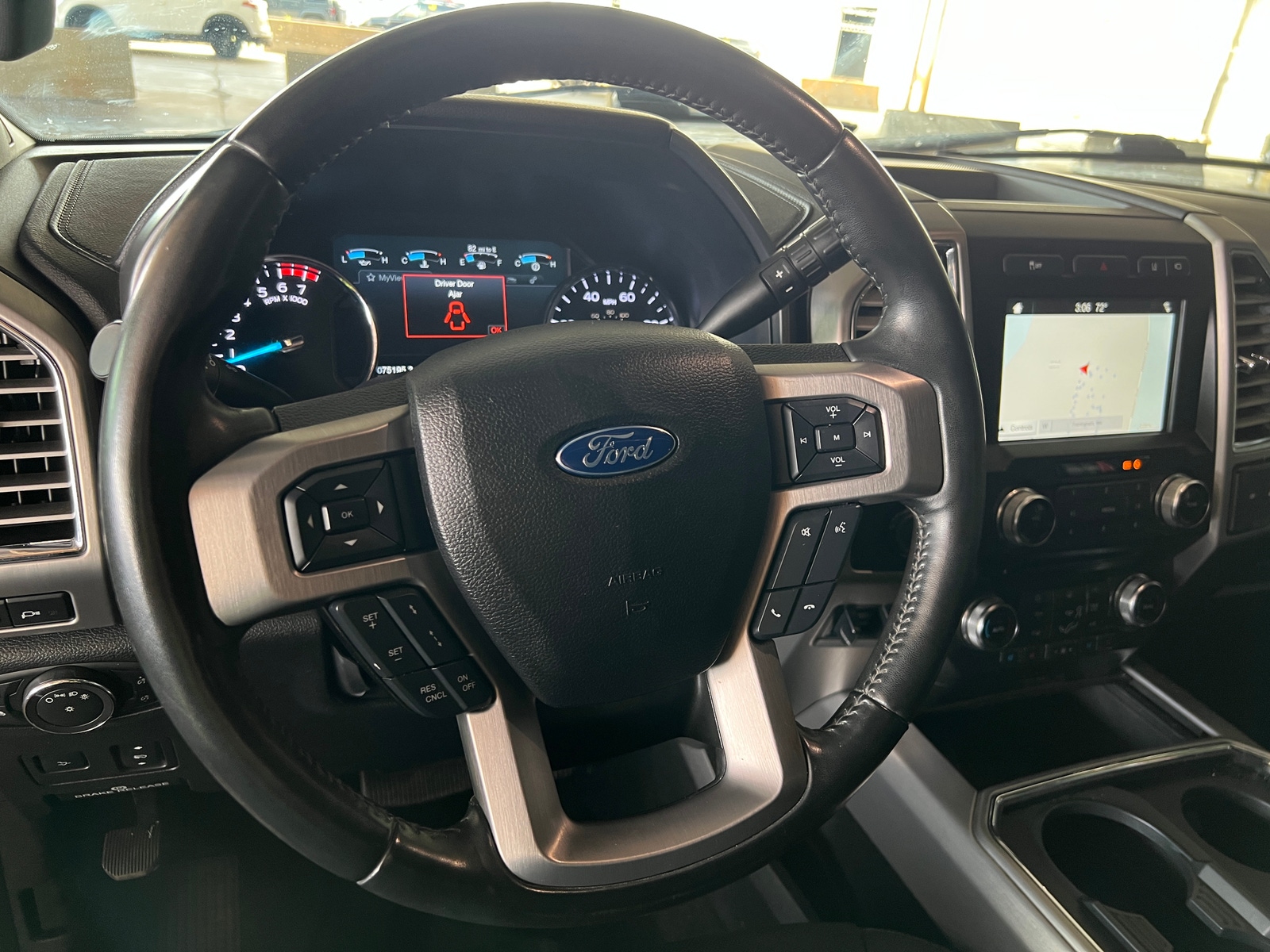 Thumbnail: 2017 Ford Econoline - 4