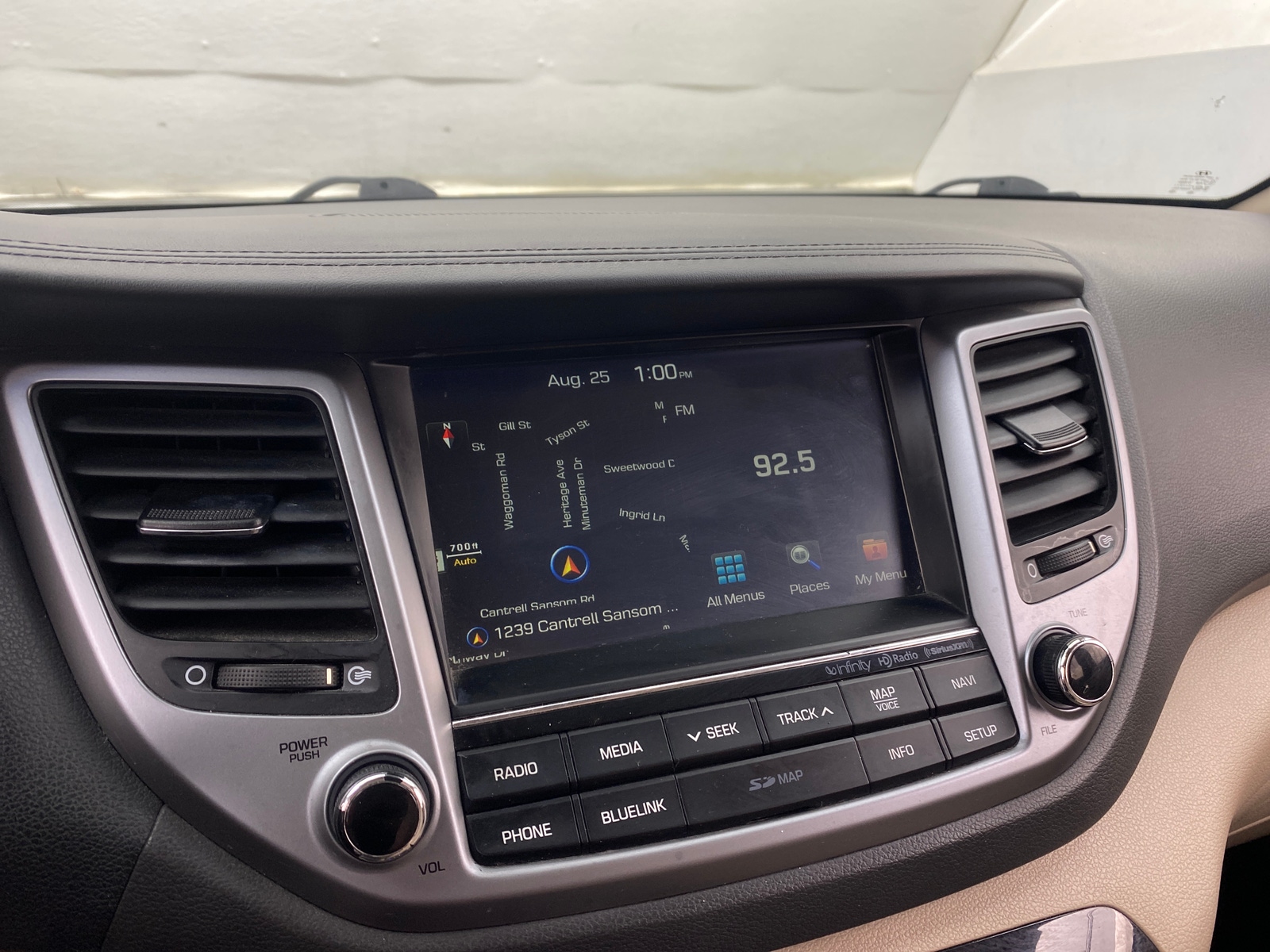 Thumbnail: 2017 Hyundai Tucson - 3