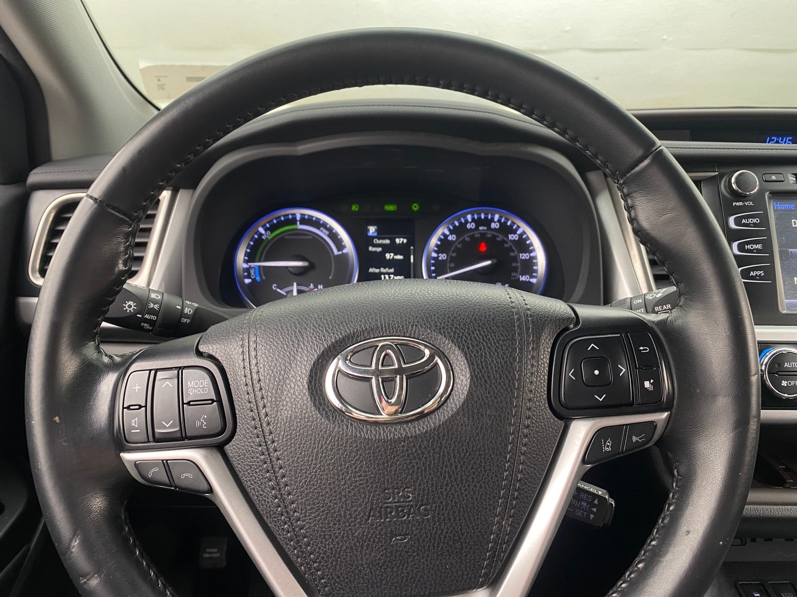 Thumbnail: 2019 Toyota Highlander - 4