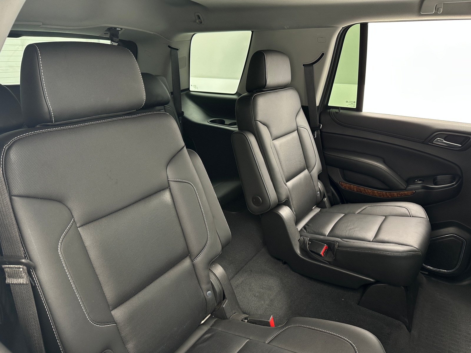 Thumbnail: 2019 Chevrolet Tahoe - 5