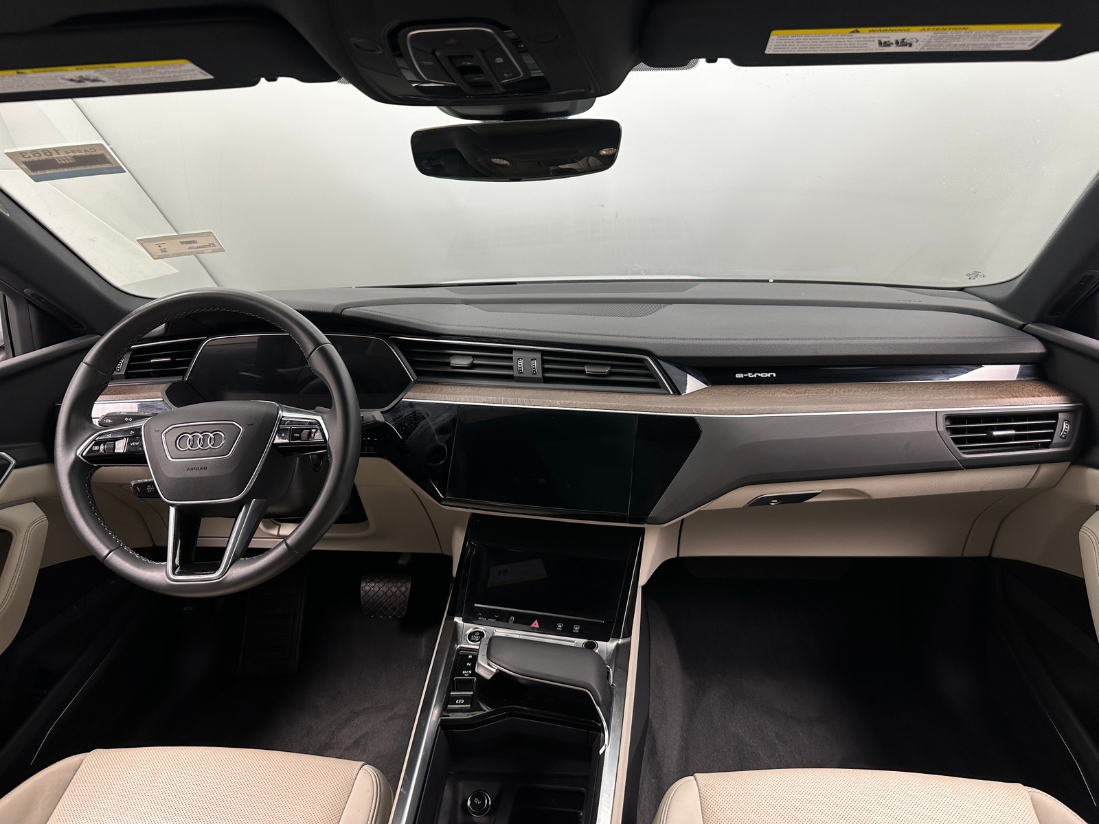 Thumbnail: 2024 Audi Q8 e-tron - 2