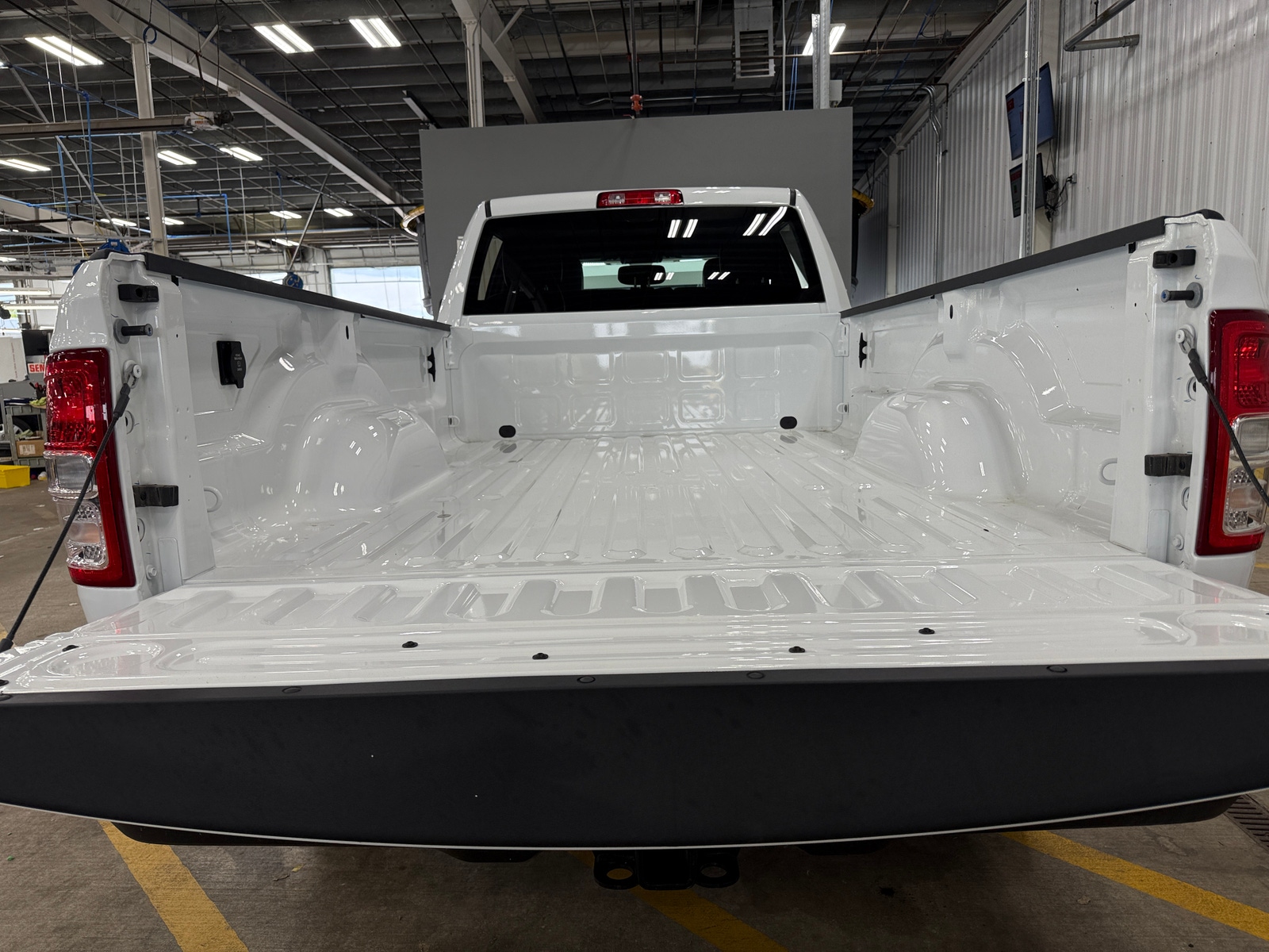 Thumbnail: 2023 RAM 2500 - 7