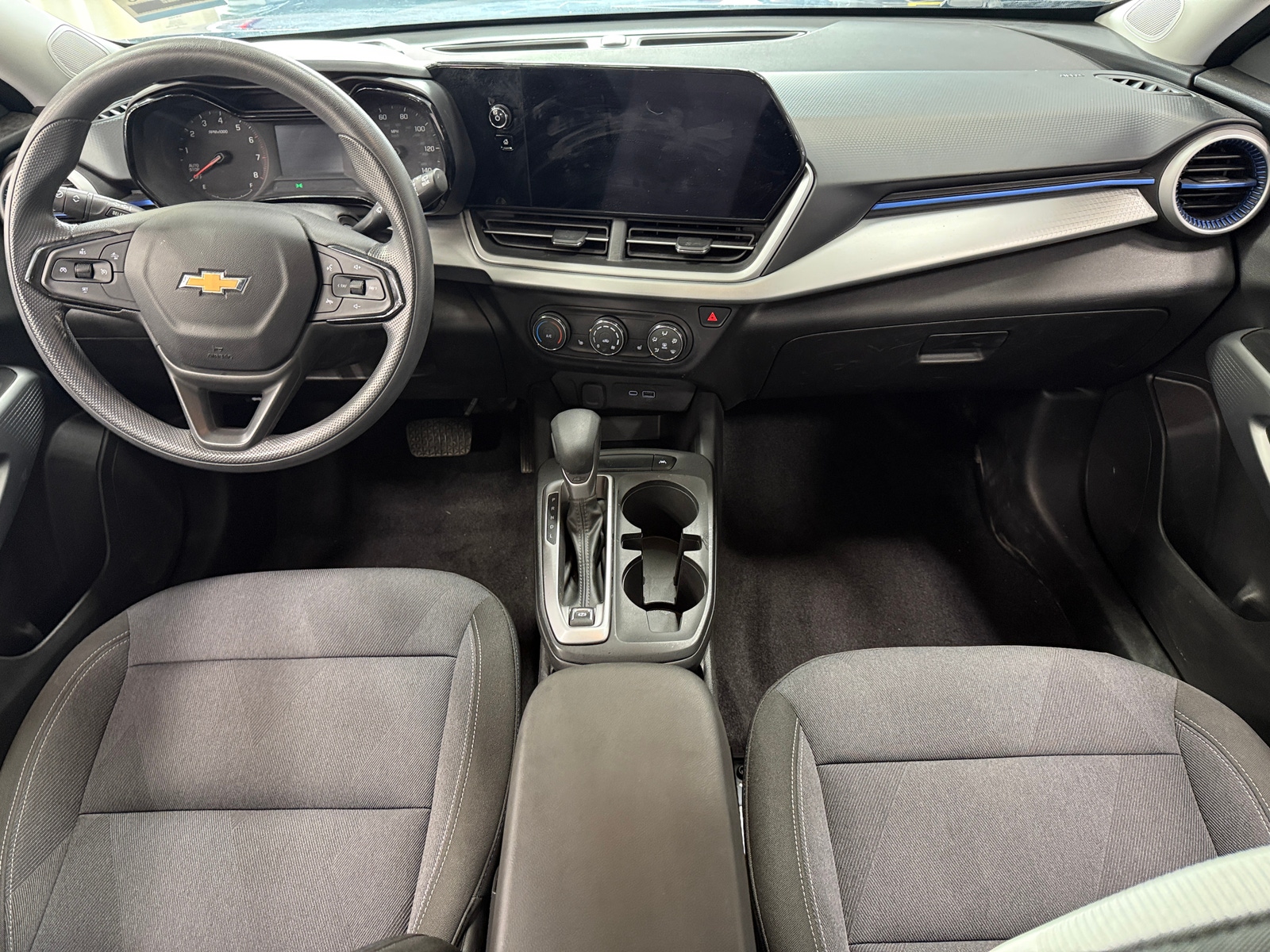 Thumbnail: 2024 Chevrolet Trax - 3