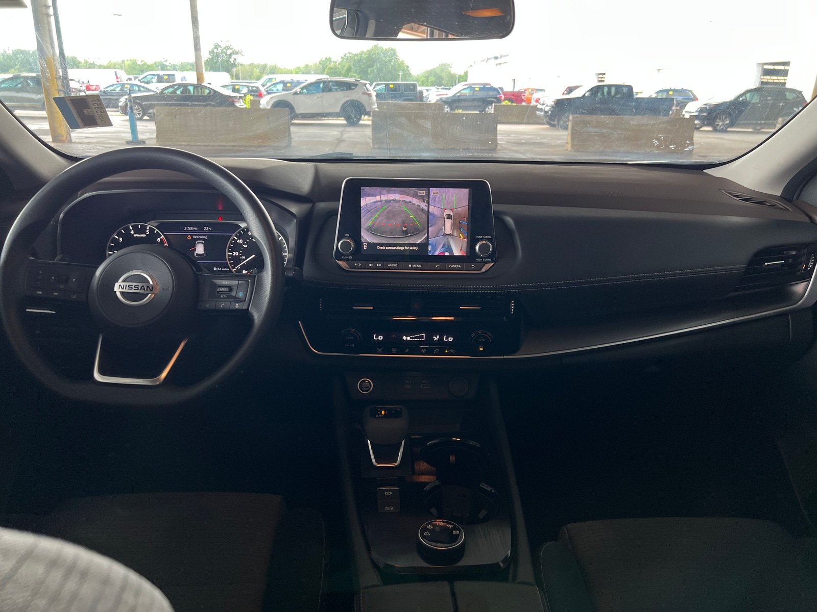 Thumbnail: 2021 Nissan Rogue - 3