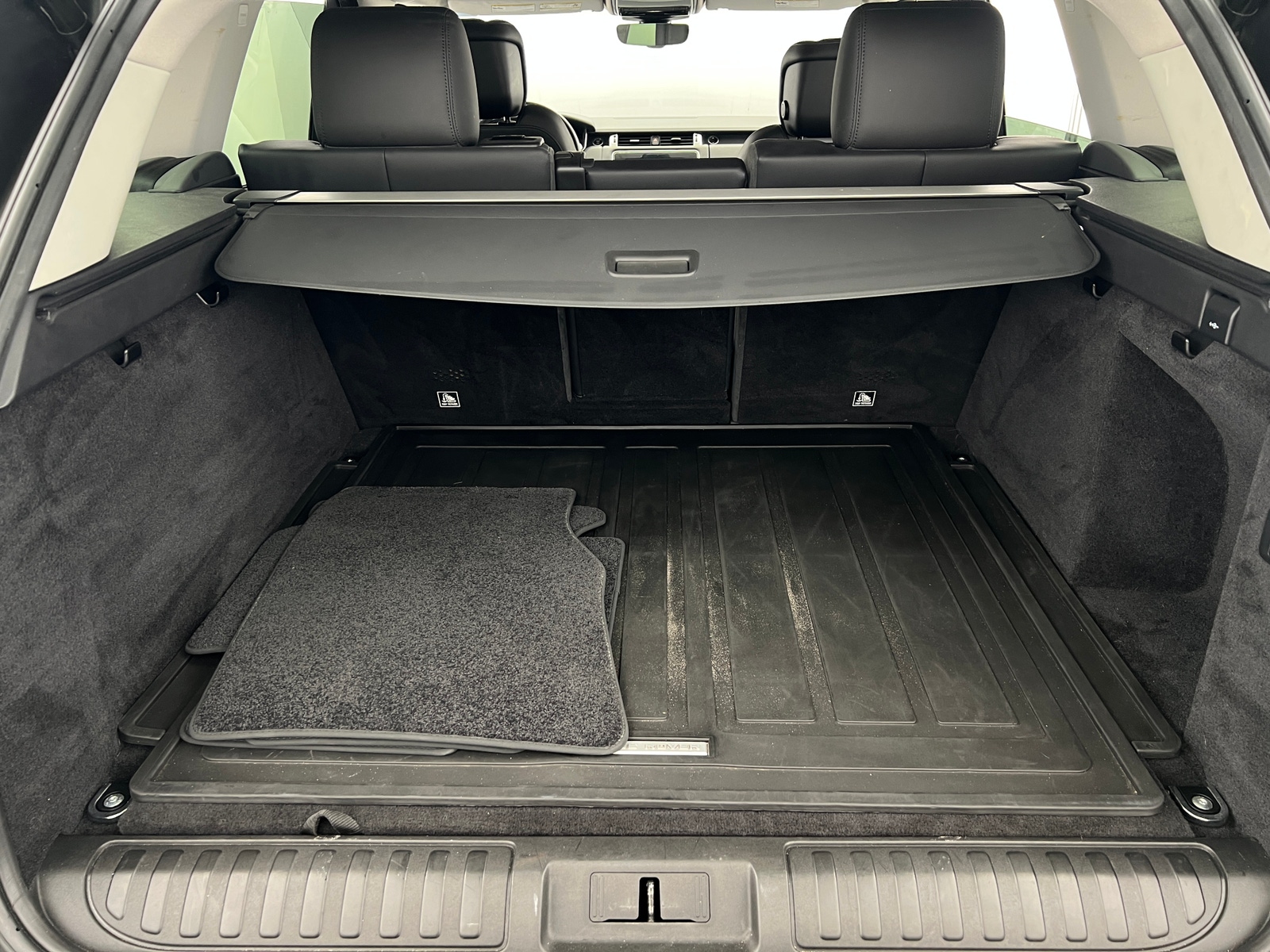 Thumbnail: 2019 Land Rover Range Rover Sport - 6