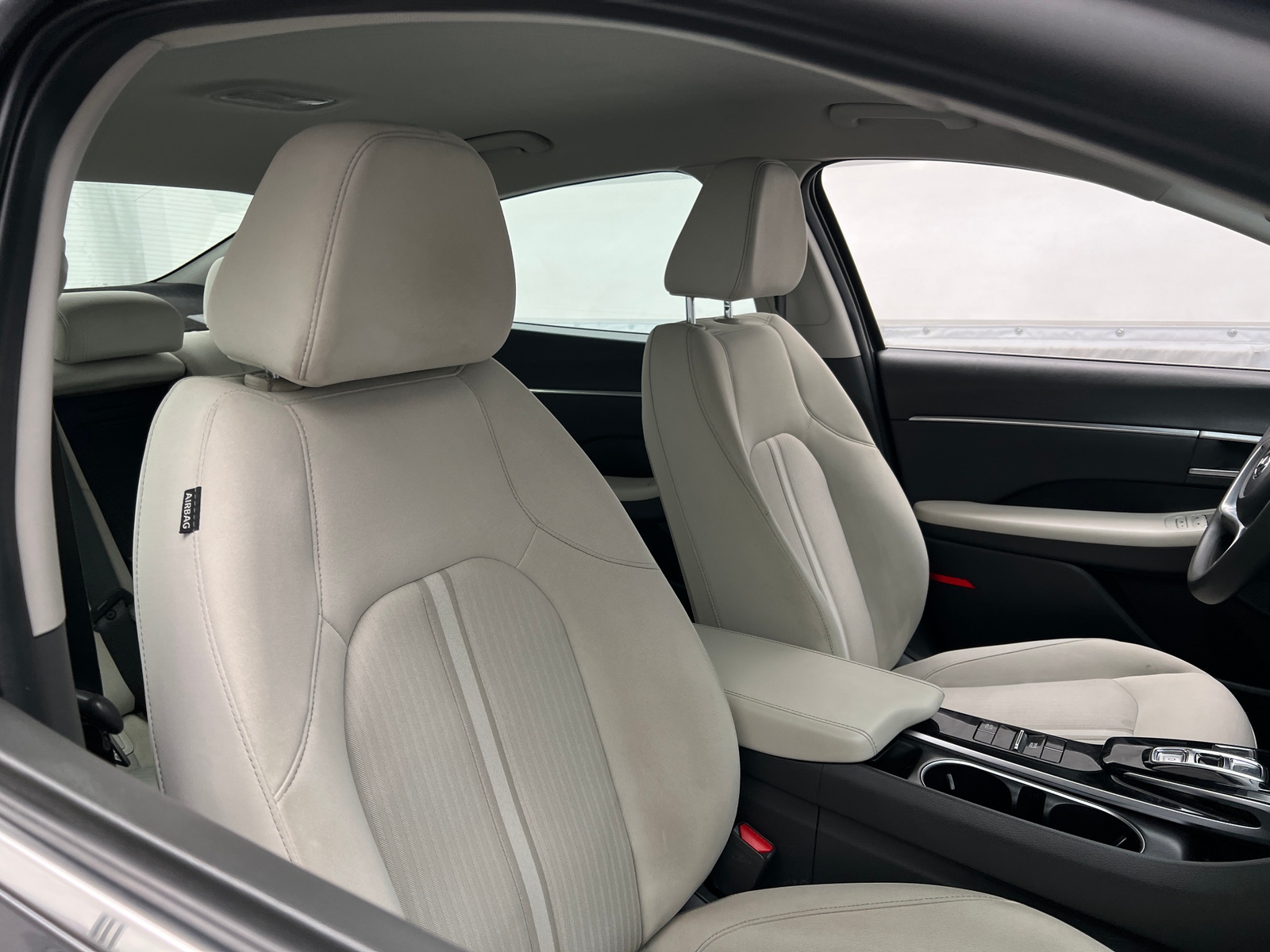 Thumbnail: 2023 Hyundai Sonata - 2