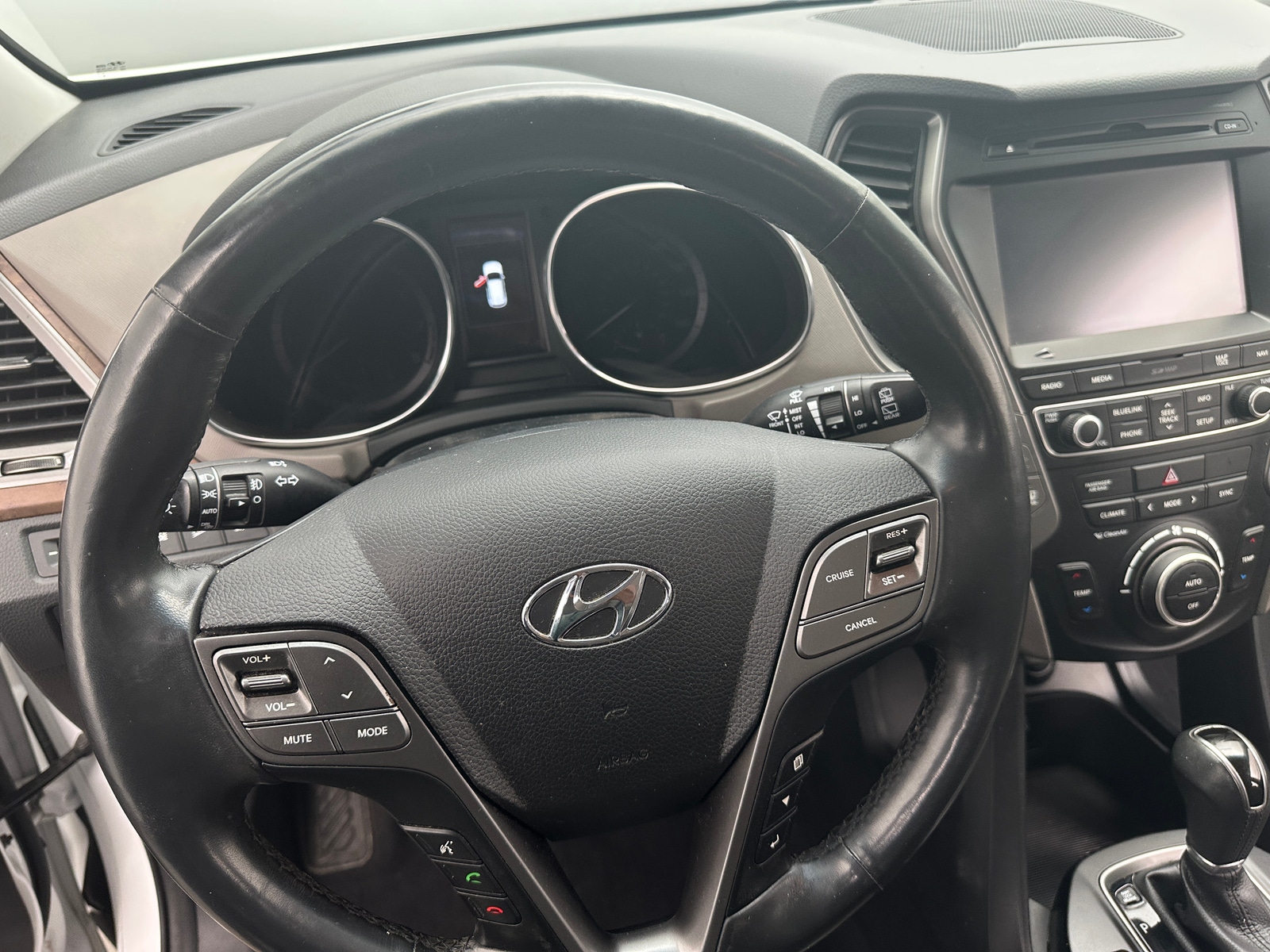 Thumbnail: 2018 Hyundai Santa Fe - 4