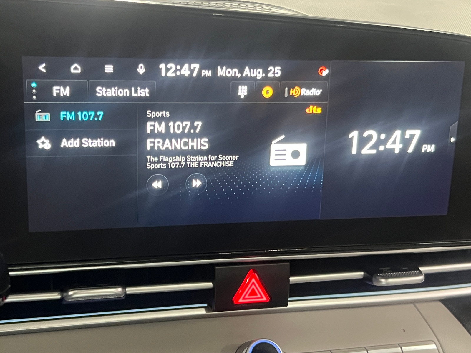 Thumbnail: 2025 Hyundai Elantra - 3