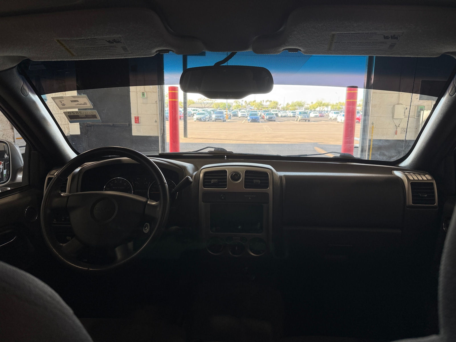 Thumbnail: 2011 GMC Canyon - 3