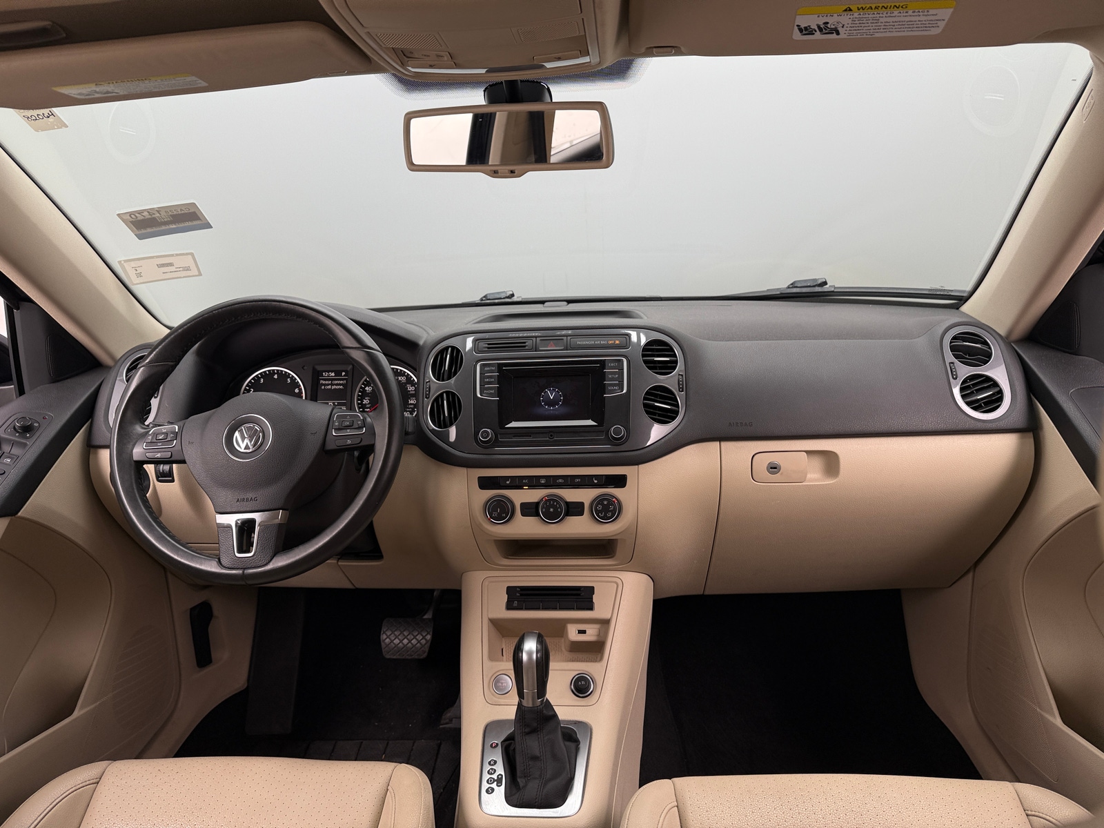 Thumbnail: 2016 Volkswagen Tiguan - 3