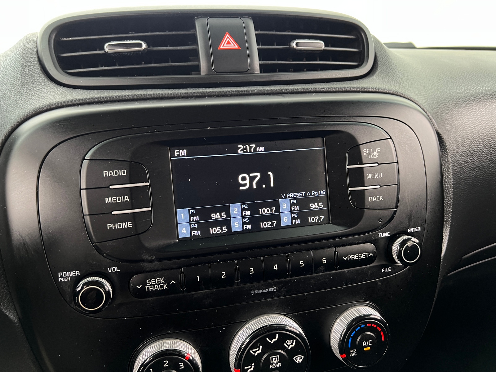 Thumbnail: 2017 Kia Soul - 4