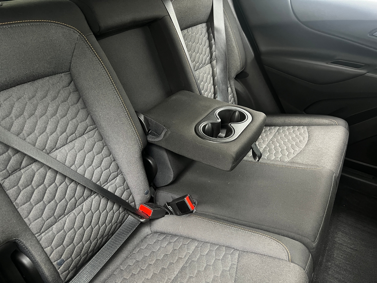 Thumbnail: 2019 Chevrolet Equinox - 6