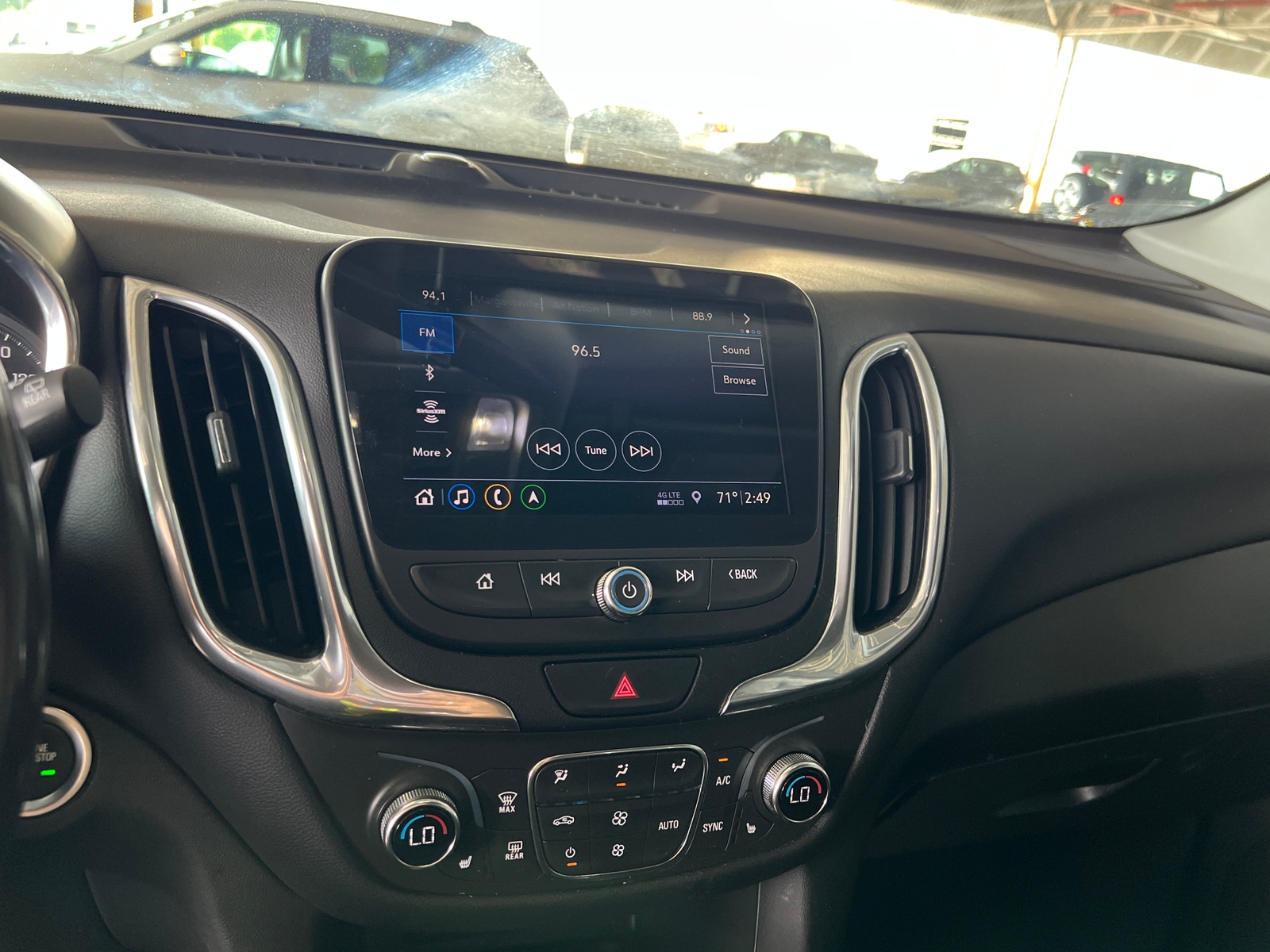 Thumbnail: 2019 Chevrolet Equinox - 4