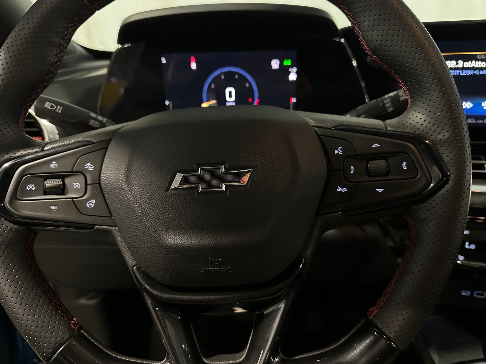 Thumbnail: 2025 Chevrolet Trax - 4