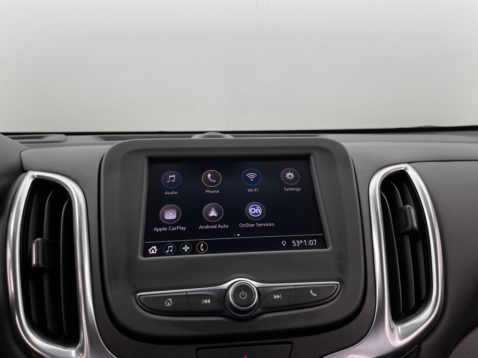 Thumbnail: 2021 Chevrolet Equinox - 4