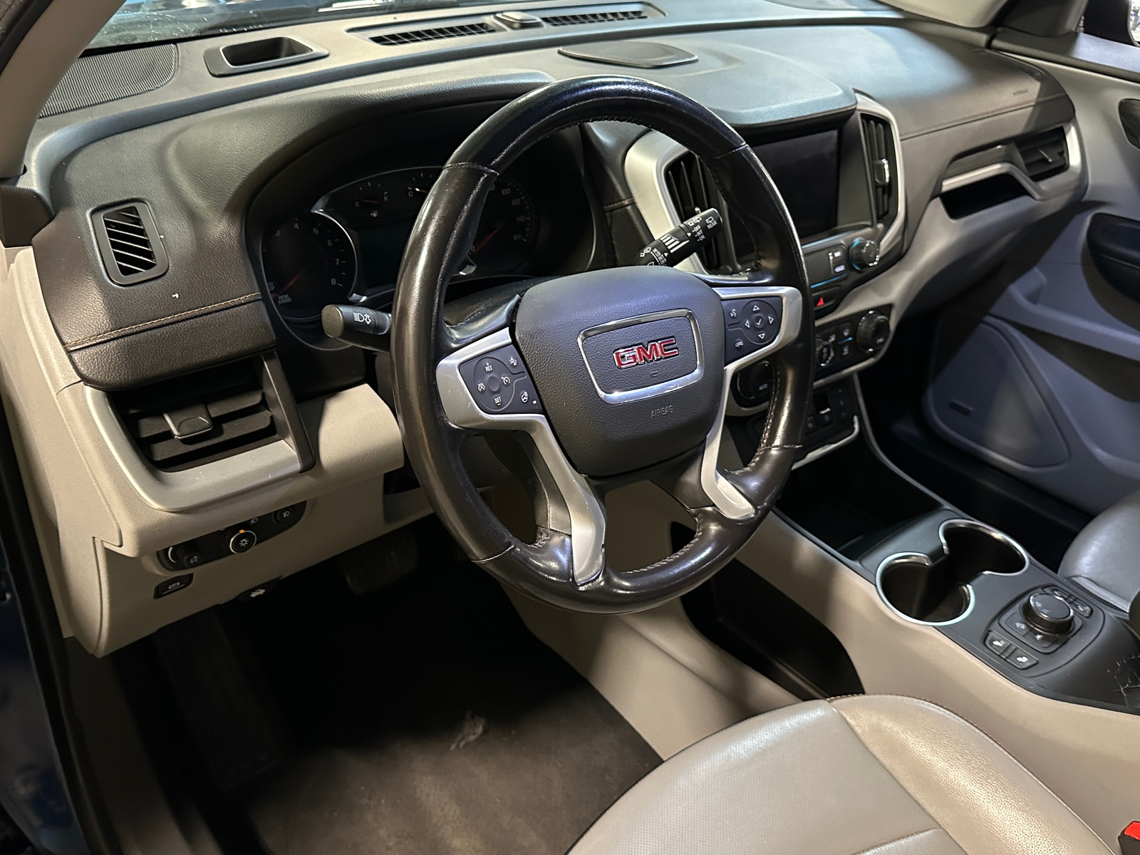 Thumbnail: 2020 GMC Terrain - 2