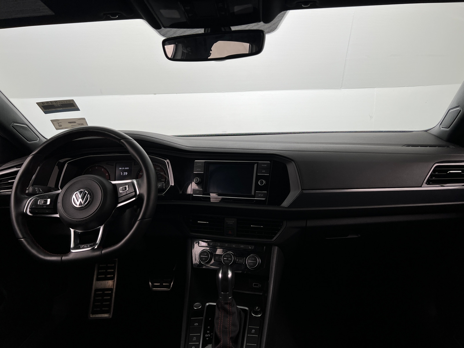 Thumbnail: 2019 Volkswagen Jetta - 3