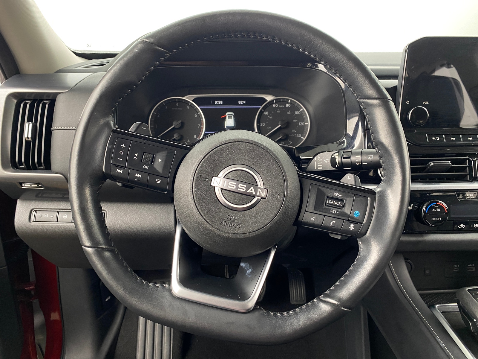 Thumbnail: 2024 Nissan Pathfinder - 4