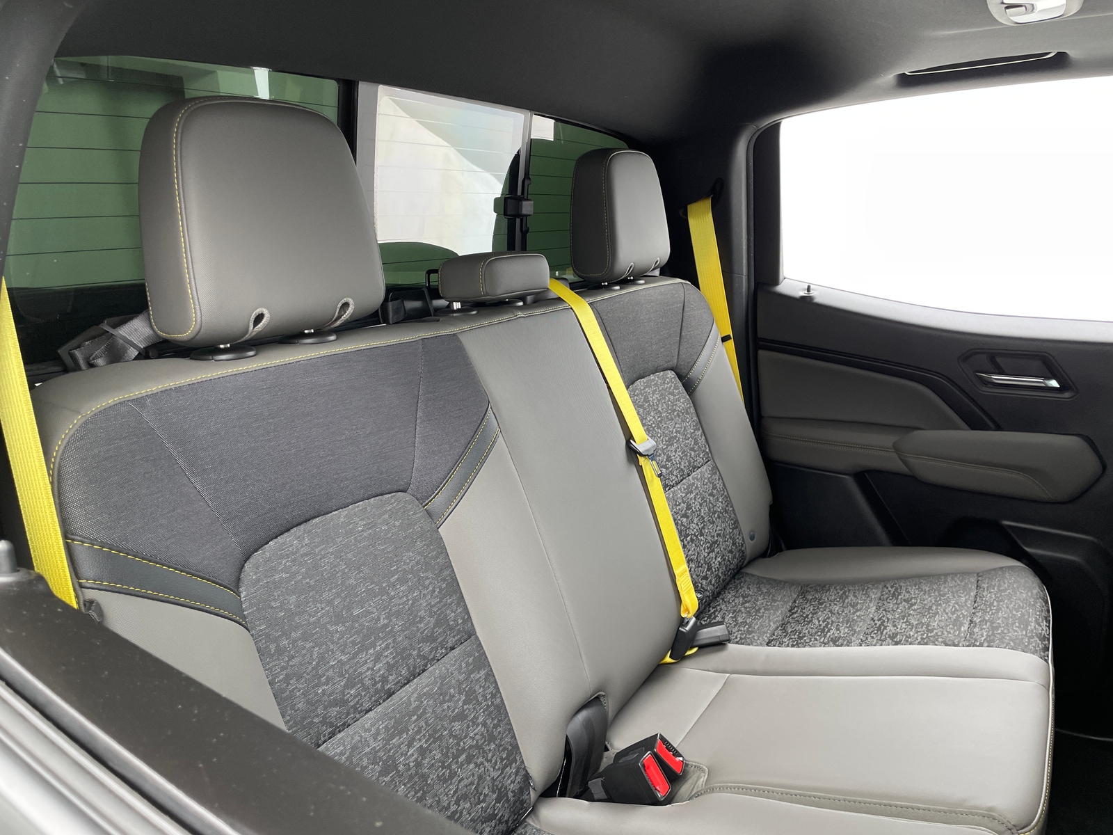 Thumbnail: 2024 Chevrolet Colorado - 6