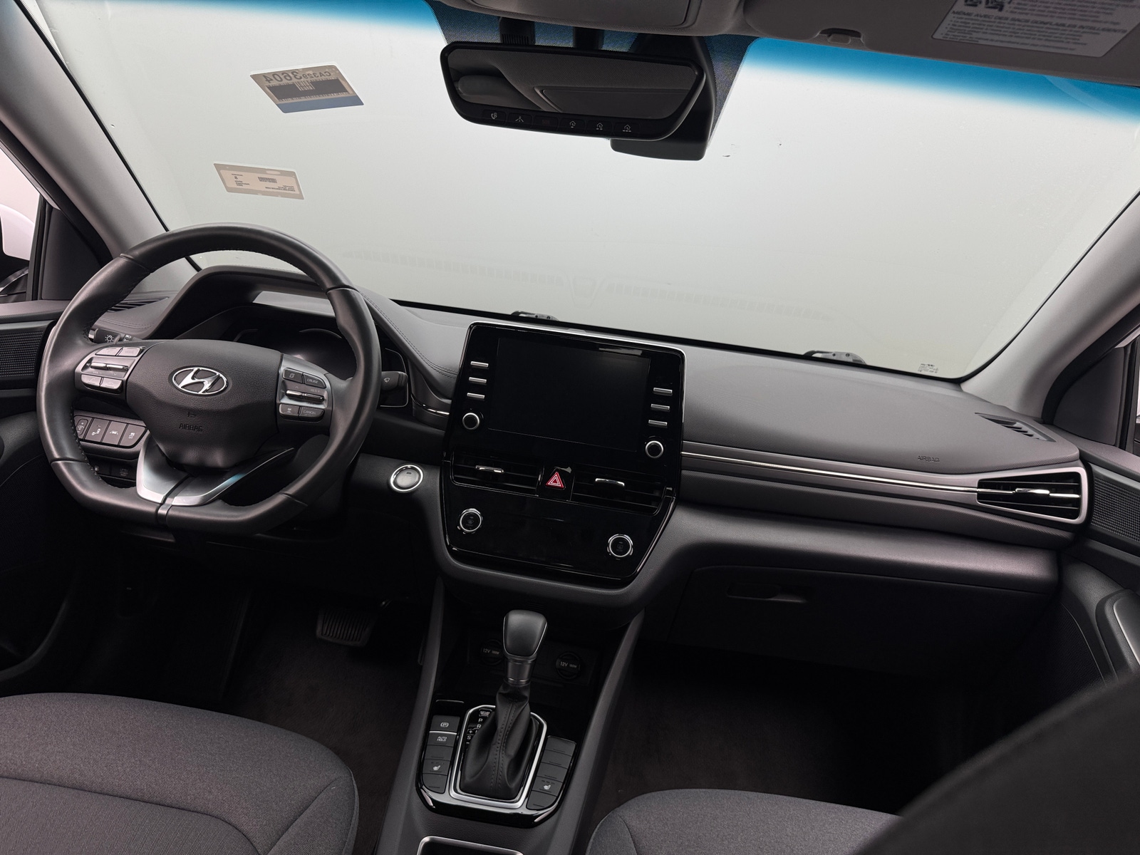 Thumbnail: 2022 Hyundai Ioniq - 3
