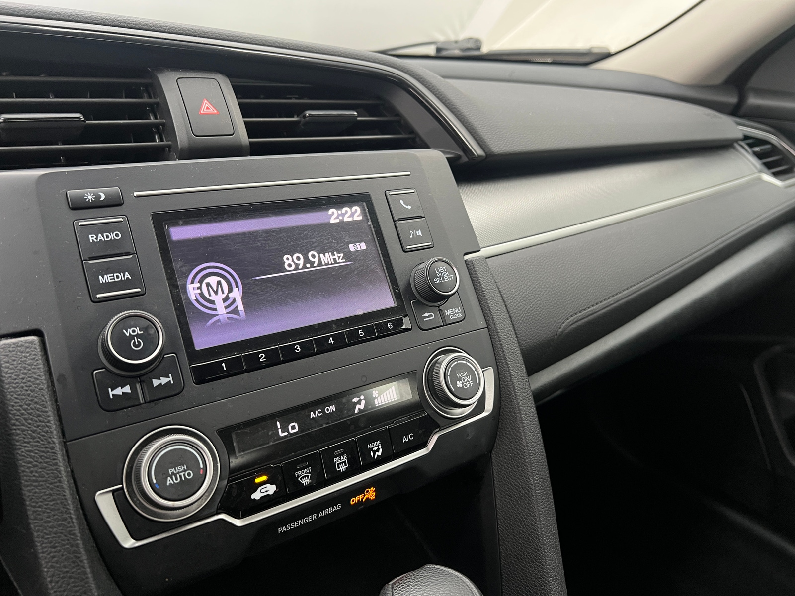 Thumbnail: 2017 Honda Civic - 4
