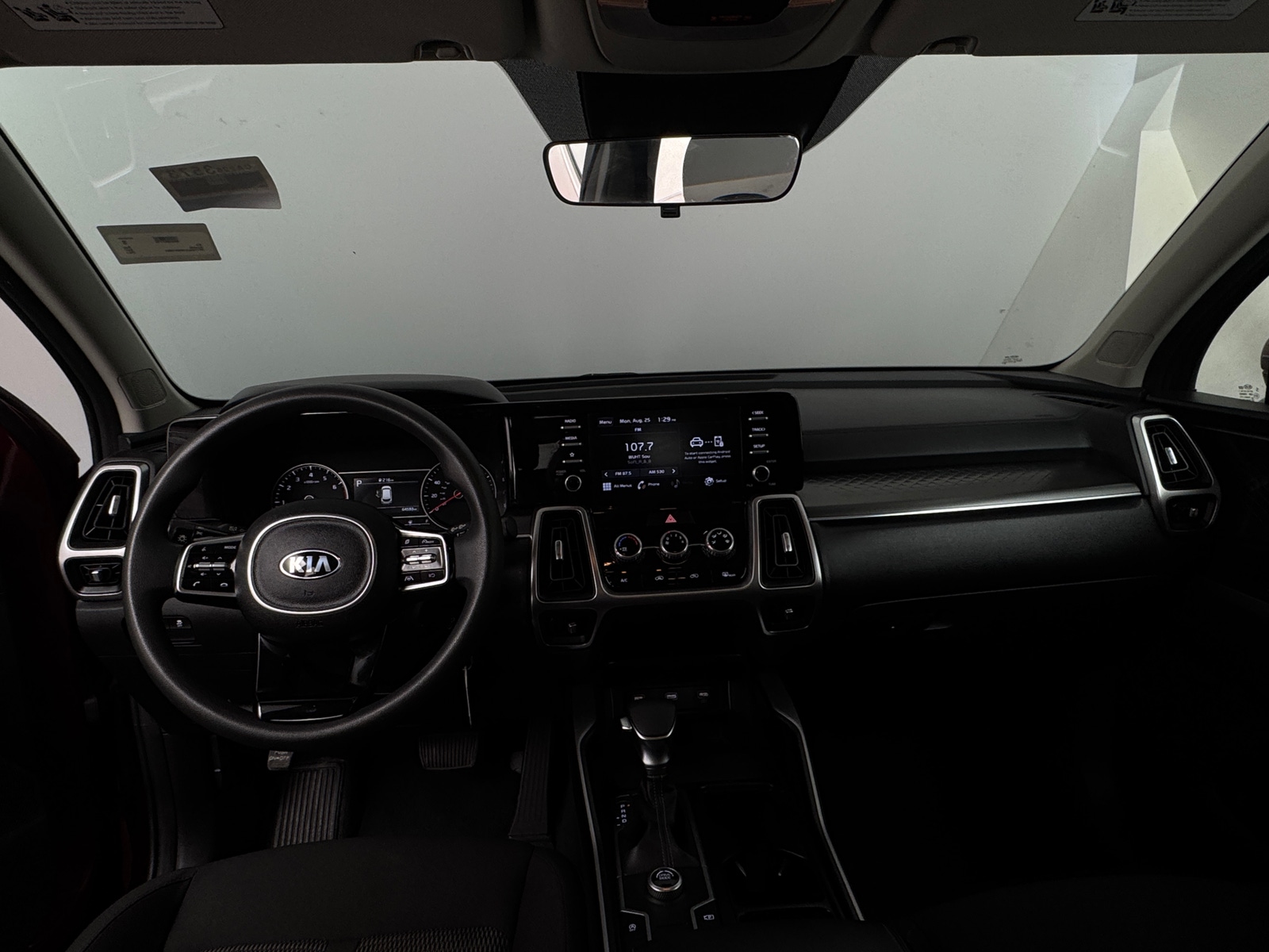 Thumbnail: 2021 Kia Sorento - 3