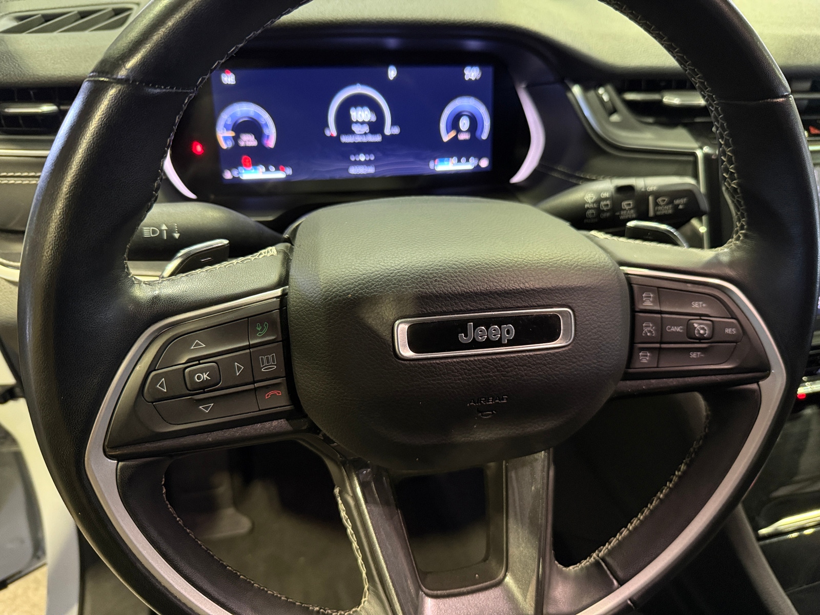 Thumbnail: 2022 Jeep Grand Cherokee L - 5