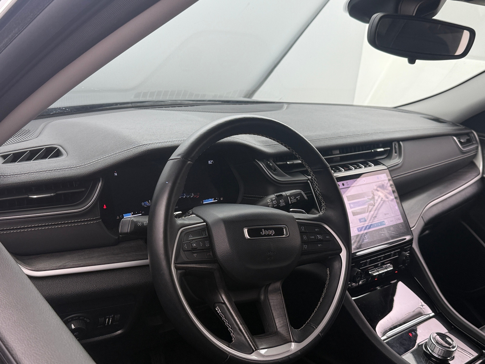 Thumbnail: 2022 Jeep Grand Cherokee - 2